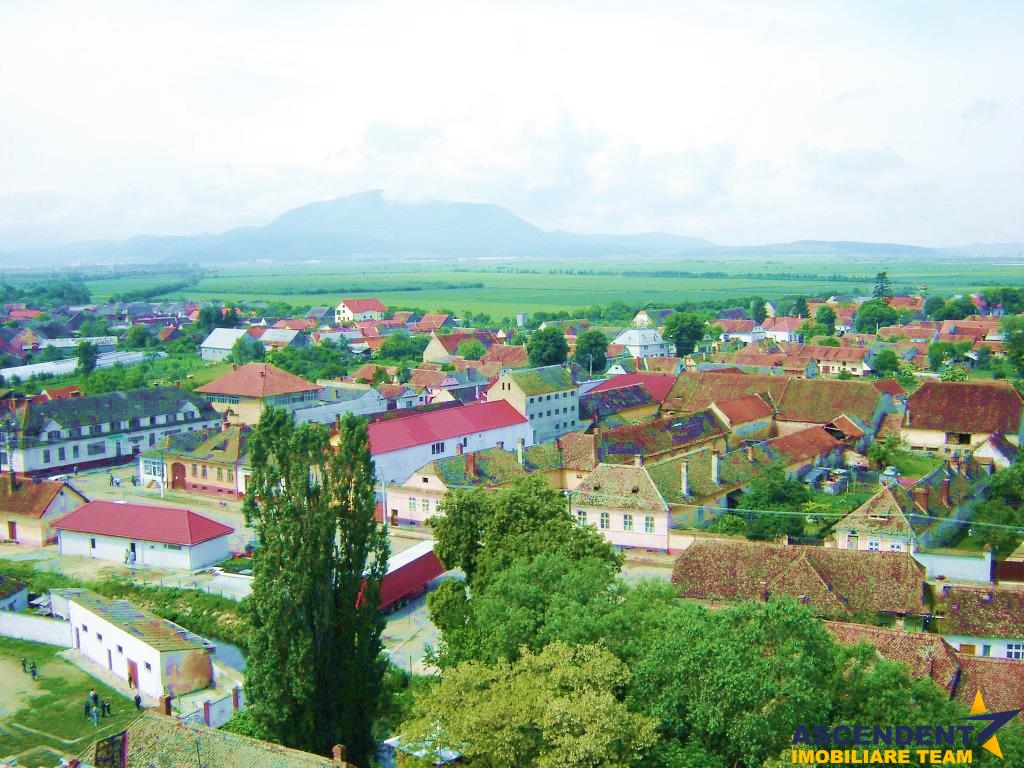 51.500 teren, sub trama Legendei Cavalerului teuton, Halchiu, Brasov