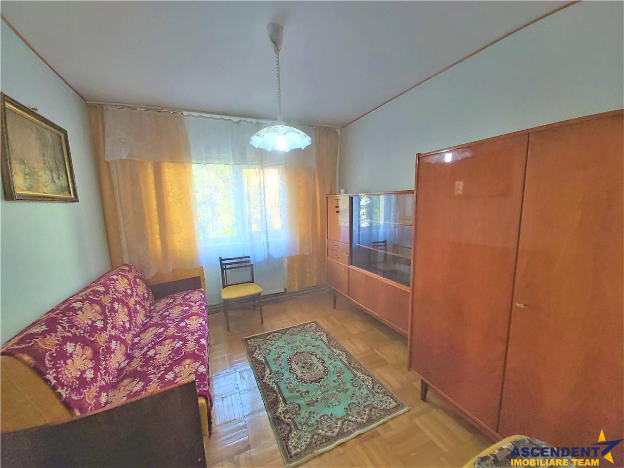 OFERTA REZERVATA!! Apartament cu trei camere decomandat, Bartolomeu Nord, Brasov