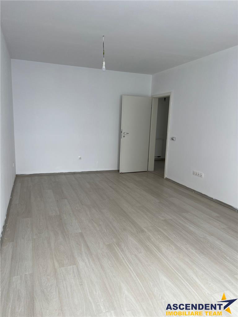 Apartament 3 camere, decomandat, etaj I, Avantgarden, Bartolomeu, Brasov