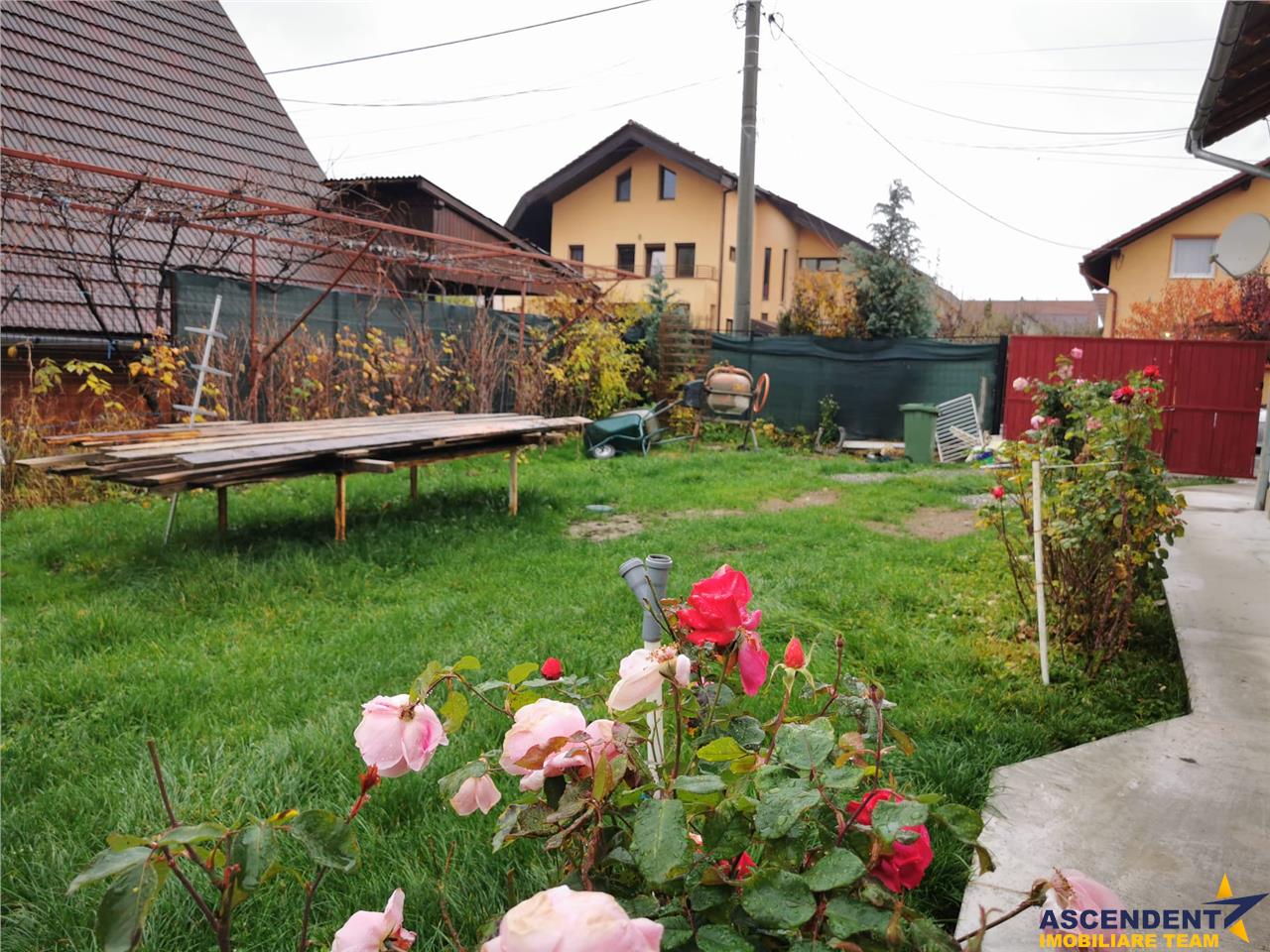 OFERTA REZERVATA! Vila pe apreciabila zonare in cartierul florilor, Rasnov, Brasov