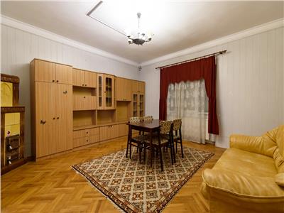 OFERTA REZERVATA!!OPORTUNITATE! Ideal investitie patru apartamente distincte, Central, Brasov