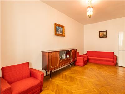 Apartament renovat, Nemobilat/ Mobilat, Vlahuta , ITC; Brasov