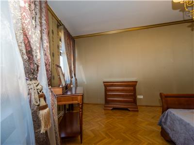 Resedinta cu parfum aristocrat, rezidential/ preluare afacere, Centrul Istoric Cetatea Brasov
