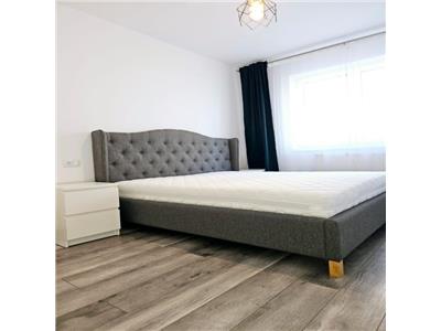 Apartament 3 camere decomandate, mobilate si utilate,  etaj 2, zona Coresi Brasov