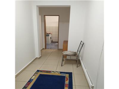Apartament 3 camere, decomandat, Tractorul, Brasov